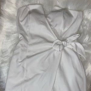 Strapless white mini dress ONLY WORN ONCE